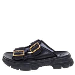 مملوكة مسبقًا Gucci Black Leather Aguru Buckle Slide Sandals Size 42