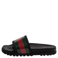 مملوكة مسبقًا حذاء سلايدز غوتشى فلات تفاصيل ويب مطاط أسود مقاس40 