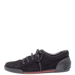 مملوكة مسبقًا Gucci Black Suede Logo Embellished Low Top Sneakers Size 45