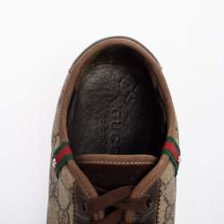 مملوكة مسبقًا Gucci Brown/Beige GG Coated Canvas and Suede Low Top Sneakers Size 42.5