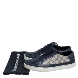 Pre Owned Gucci Beige/Blue Coated Canvas and Leather Low Top Sneakers Size 43