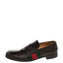 مملوكة مسبقًا Gucci Dark Brown Leather Web Slip On Loafers Size 41.5