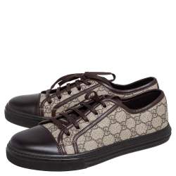 Pre Owned Gucci Brown Leather and GG Supreme Cap Toe Low Top Sneaker Size 41.5