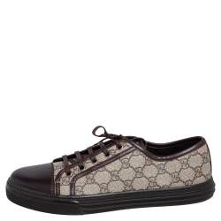 Pre Owned Gucci Brown Leather and GG Supreme Cap Toe Low Top Sneaker Size 41.5