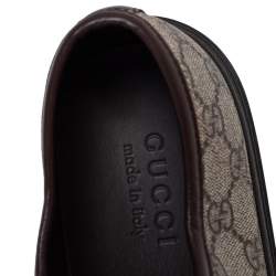 Pre Owned Gucci Brown Leather and GG Supreme Cap Toe Low Top Sneaker Size 41.5