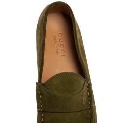 Pre Owned Gucci Green Suede Slip On Loafers Size 41