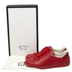 مملوكة مسبقًا Gucci Red Leather Perforated Interlocking G Low Top Sneakers Size 42