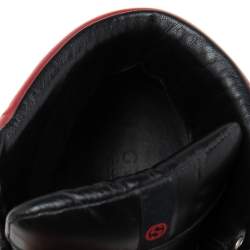 مملوكة مسبقًا حذاء رياضي غوتشي نيو براغا كاريبو جلد أحمر/أسود بعنق مرتفع مقاس 41.5