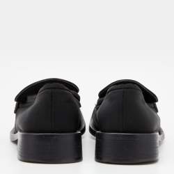 Pre Owned حذاء لوفرز غوتشي سليب أون كانفاس أسود مقاس 37.5