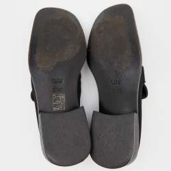 Pre Owned حذاء لوفرز غوتشي سليب أون كانفاس أسود مقاس 37.5