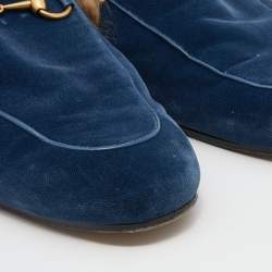 Pre Owned Gucci Blue Velvet and Fur Lined Horsebit Princetown Mule Sandals Size 45