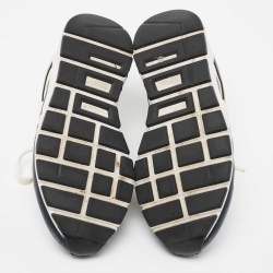 مملوكة مسبقًا Gucci White/Navy Blue Leather Interlocking G Low Top Sneakers SIze 40.5