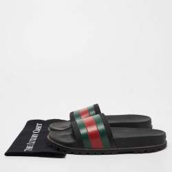 مملوكة مسبقًا صندل سلايد غوتشي تفاصيل ويب جلد أسود مقاس 41