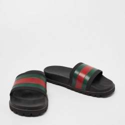 مملوكة مسبقًا صندل سلايد غوتشي تفاصيل ويب جلد أسود مقاس 41
