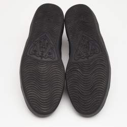 مملوكة مسبقًا حذاء رياضي غوتشي إيس جلد أسود مزين بشريط ويب عنق منخفض مقاس 44.5