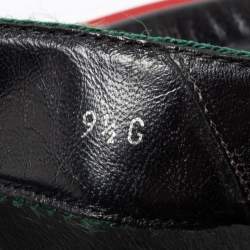 مملوكة مسبقًا صندل غوتشي بإصبع فلات جلد جي جي أسود مزين بشريط ويب مقاس 43.5