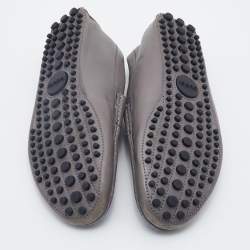 Pre Owned Gucci Grey Diamante Leather Penny Slip On Loafers Size 42