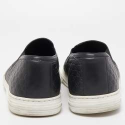 مملوكة مسبقًا Gucci Black Microguccissima Leather Slip-On Sneakers Size 46.5