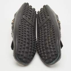 مملوكة مسبقًا Gucci Black Leather Fringe Tassel Detail Slip On Loafers Size 42.5