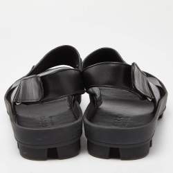 مملوكة مسبقًا Gucci Black Leather Horsebit Greek Slingback Sandals Size 44