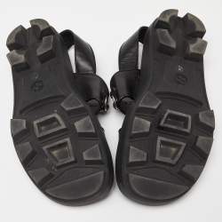 مملوكة مسبقًا Gucci Black Leather Horsebit Greek Slingback Sandals Size 44