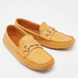 Pre Owned Gucci Yellow Leather Horsebit Slip On Loafers Size 42