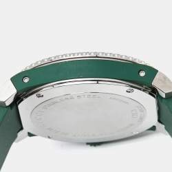 Pre Owned Gucci Black Stainless Green Rubber DIve YA136310 Men's  Wristwatch 40 mm