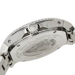 Gucci Black Stainless Steel Dive YA136301 Men's Wristwatch 40 mm