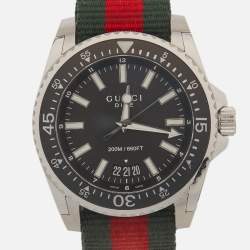 Gucci Black Stainless Steel Nylon Dive YA136206 Men's Wristwatch 45 mm