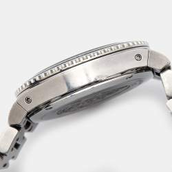 Gucci Black Stainless Steel Dive YA136301 Men's Wristwatch 40 mm