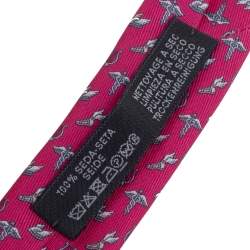 Pre Owned Hermes Fuchsia 7 Flying Hermes Silk Twill Tie