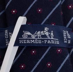 Pre Owned Hermes Navy Blue Flowers In Club Silk Tie