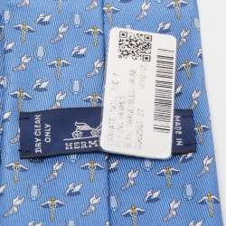 Pre Owned Hermès Blue 7 H Flying Hermès Silk Slim Tie