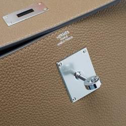 Hermès Alezan Togo Leather Palladium Finish Kelly Messenger PM Bag