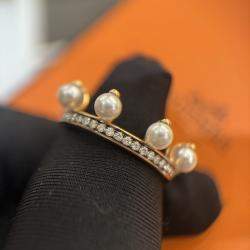 Pre Owned Hermes Chandra Pearl and Diamond Ring EU 51