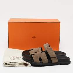 Pre Owned Hermès Grey Suede Chypre Sandals Size 43