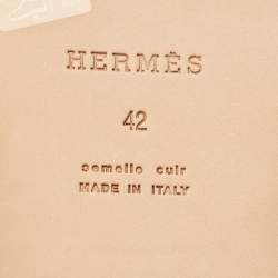 Pre Owned Hermès Ostrich Leather Izmir Sandals Size 42