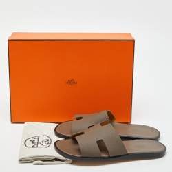 Hermés Taupe Leather Izmir Flat Slides Size 42
