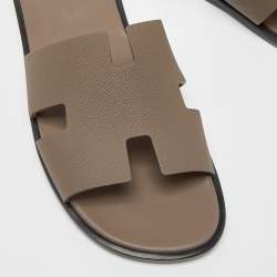 Hermés Taupe Leather Izmir Flat Slides Size 42