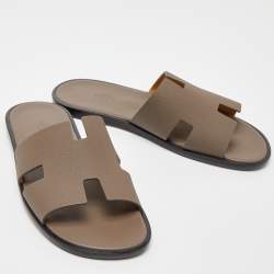 Hermés Taupe Leather Izmir Flat Slides Size 42