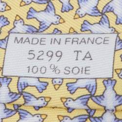 Pre Owned Hermès Yellow/Blue Dove Print Silk Traditional Tie