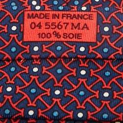 Pre Owned Hermès Navy Blue/Red Geometric Print Silk Traditional Tie