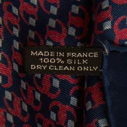 مملوكة مسبقًا Hermès Navy Horseshoe Print Silk Pocket Square