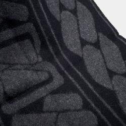 مملوكة مسبقًا Hermes Scarf Clic Se Nue Black/Anthracitoh 05 Cashmere100%