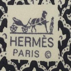 مملوكة مسبقًا Hermès Navy Blue/Beige Leaf Print Silk Classic Tie 