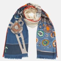Pre Owned Hermès Blue Cashmere Blend Formule Chic Scarf 90