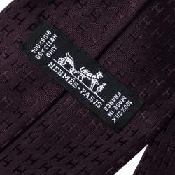 Pre Owned Hermès Prune Faconnee H Silk Jacquard Tie