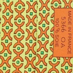 Pre Owned Hermes Yellow Patterned Silk Tie