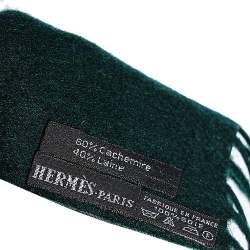 Pre Owned Hermès Vintage Green Geometric Print Silk Cashmere & Wool Muffler