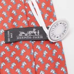 Pre Owned Hermès Red 7 Reve de Jockey Printed Silk Slim Tie